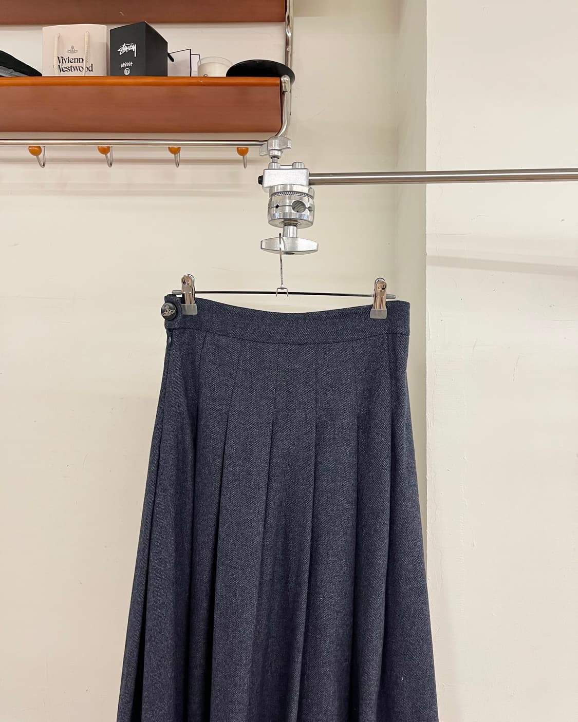 비비안 웨스트우드 그레이 헤비 울 미디 스커트 상품이미지5