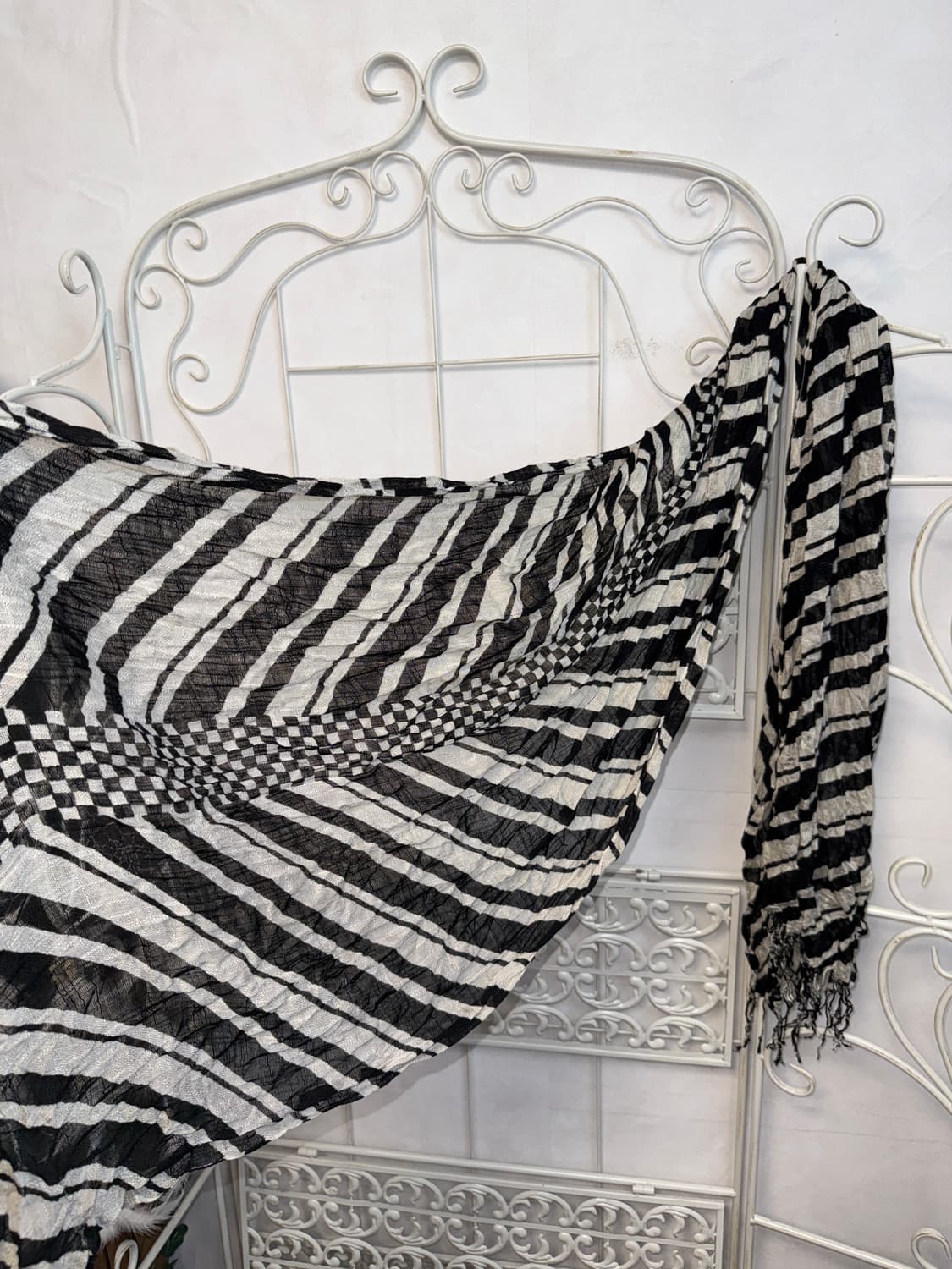 Black & white checkerboard stripe scarf 상품이미지2