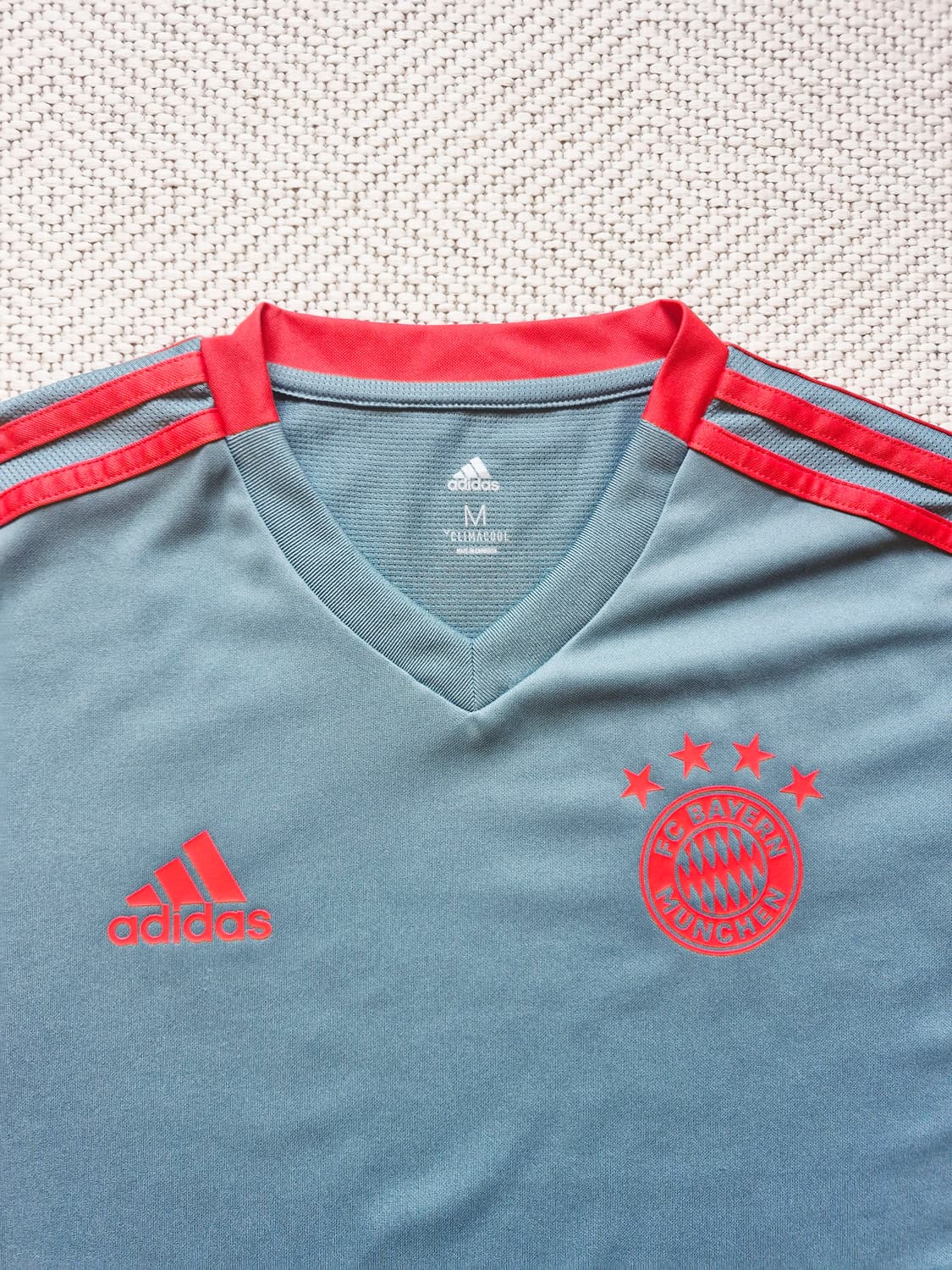 아디다스 FC 바이에른 뮌헨 2018-19 트레이닝 탑  상품이미지1