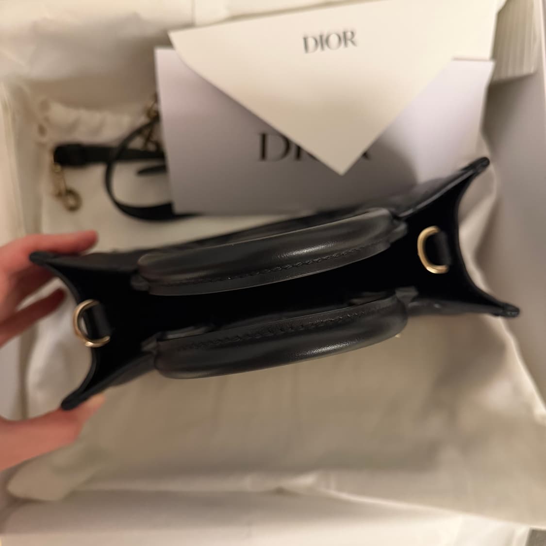 디올 북토트 미니백 레더 블랙 상품이미지4