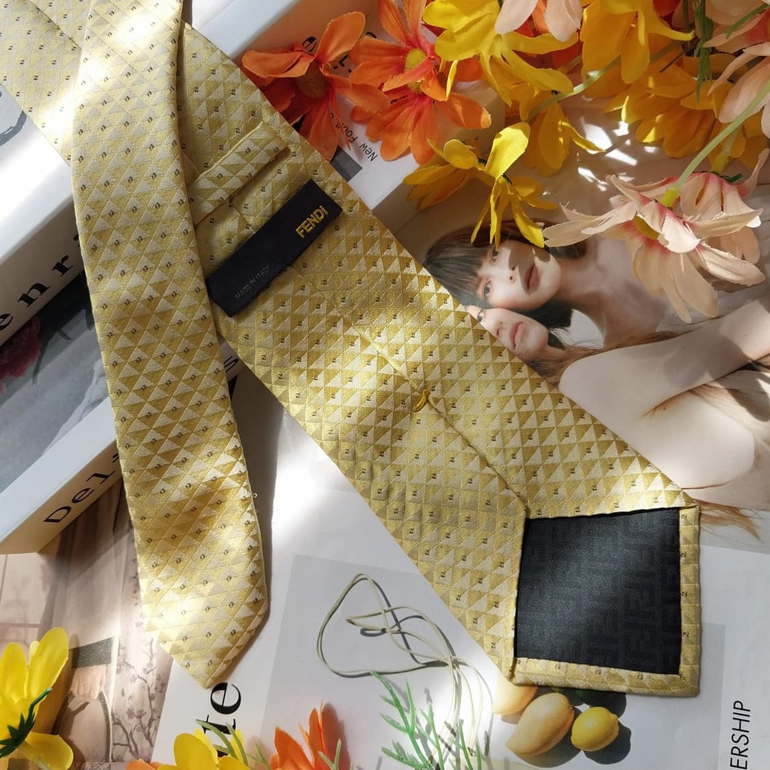 펜디 넥타이 레몬 컬러 로고 패턴 8.4cm A+~A등급 K2589 상품이미지4