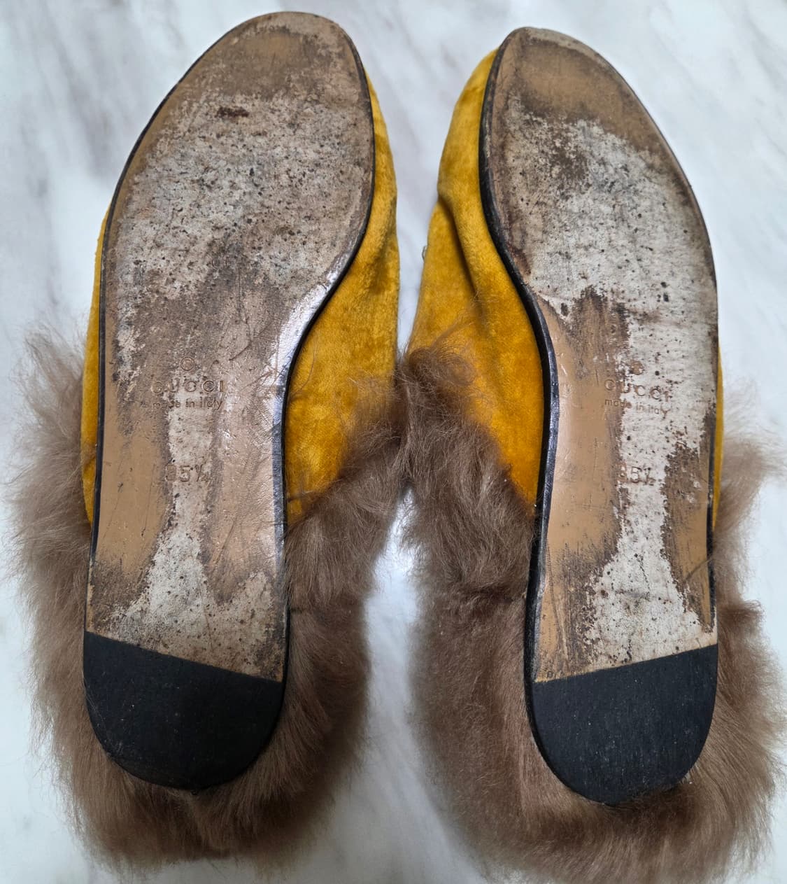 구찌 프린스타운 벨벳 머스더트 퍼 뮬 상품이미지7