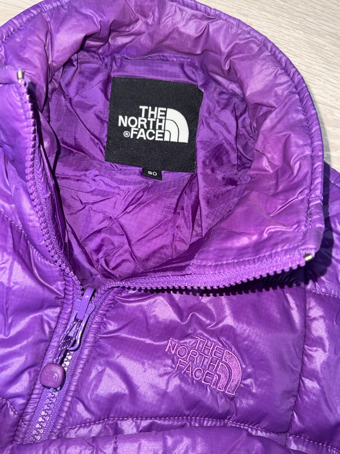 노스페이스 빈티지 퍼플 패딩 90 상품이미지3
