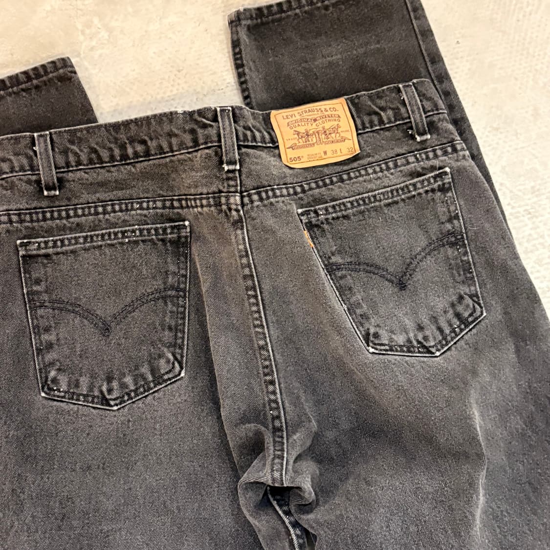 [38/32] 90s USA🇺🇸 리바이스 505 오렌지 탭 블랙 흑청 상품이미지6