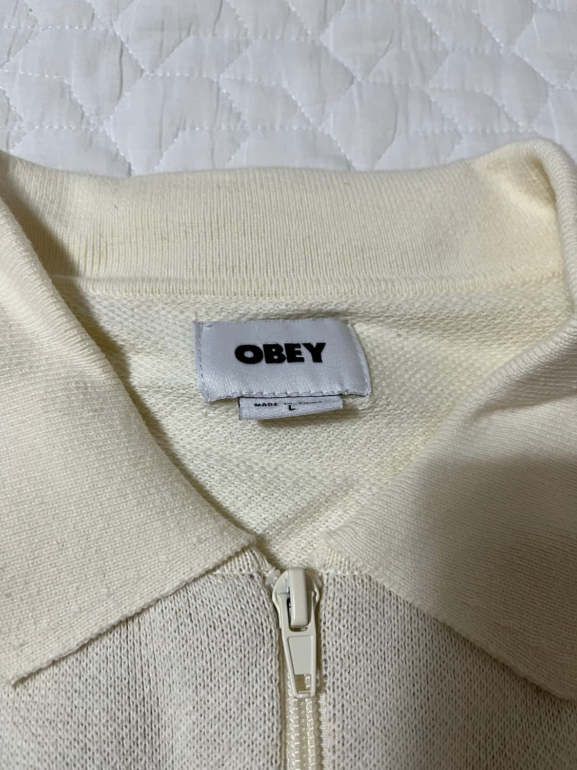 오베이 니트 집업 상품이미지3