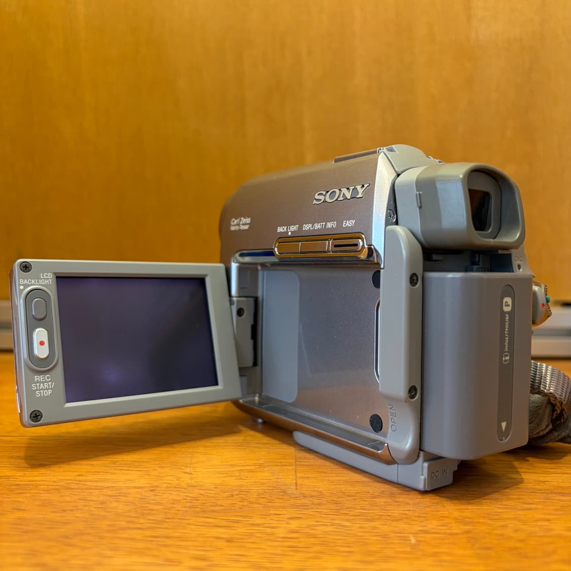 SONY DCR-HC40 Camcorder 상품이미지5