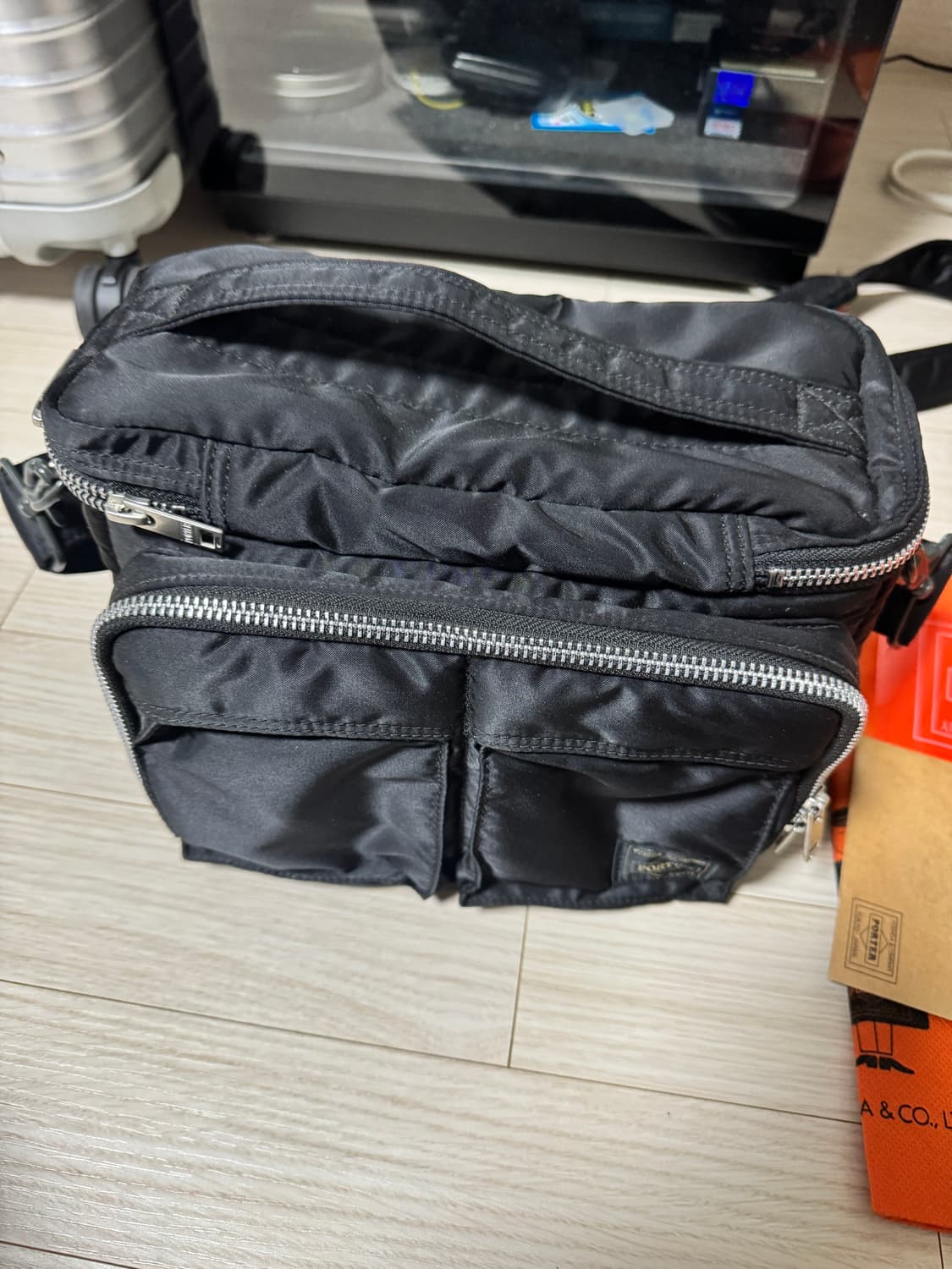 요시다포터 카메라백 블랙  상품이미지3