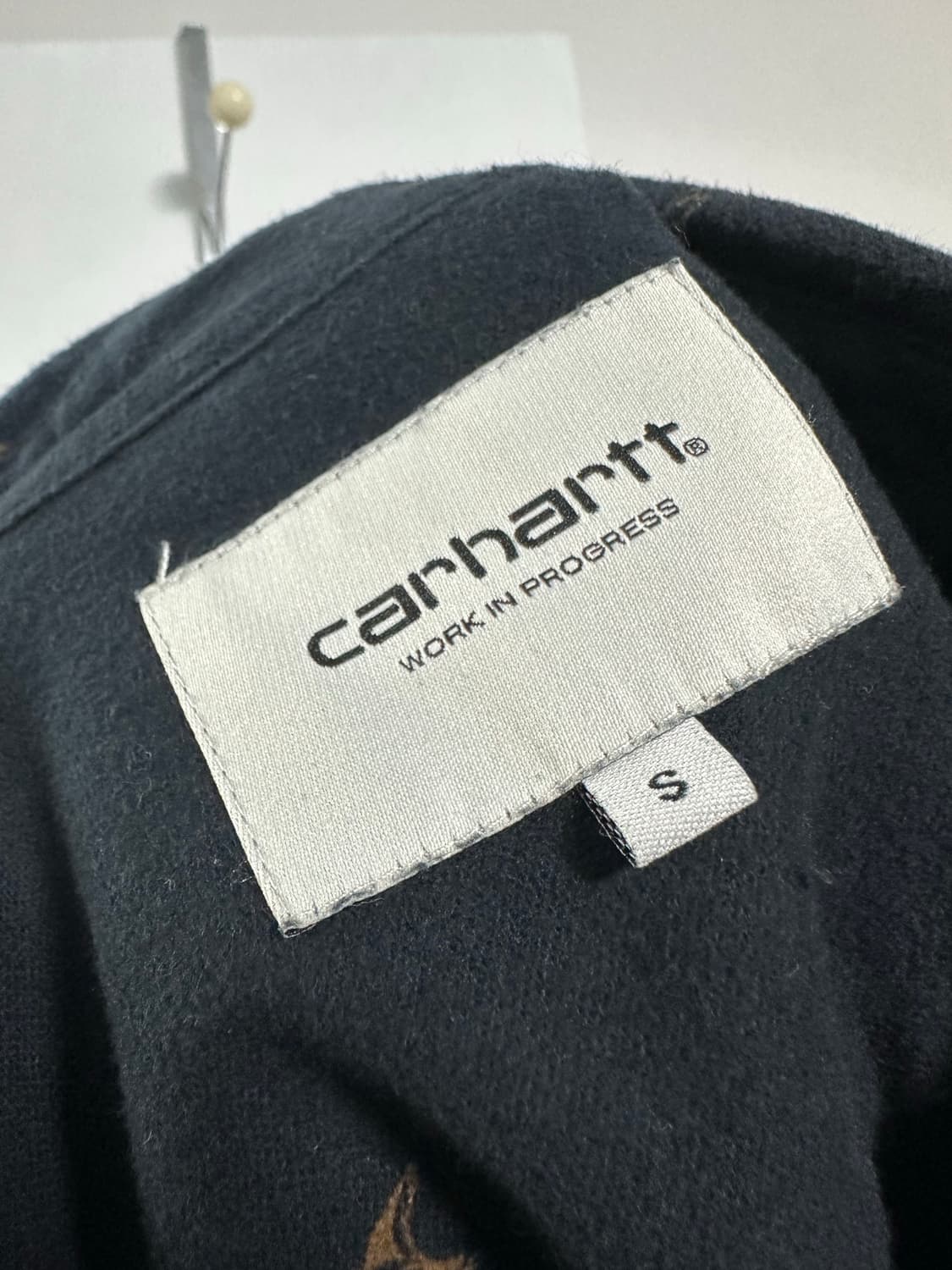 칼하트 WIP 알덕스 셔츠 상품이미지3