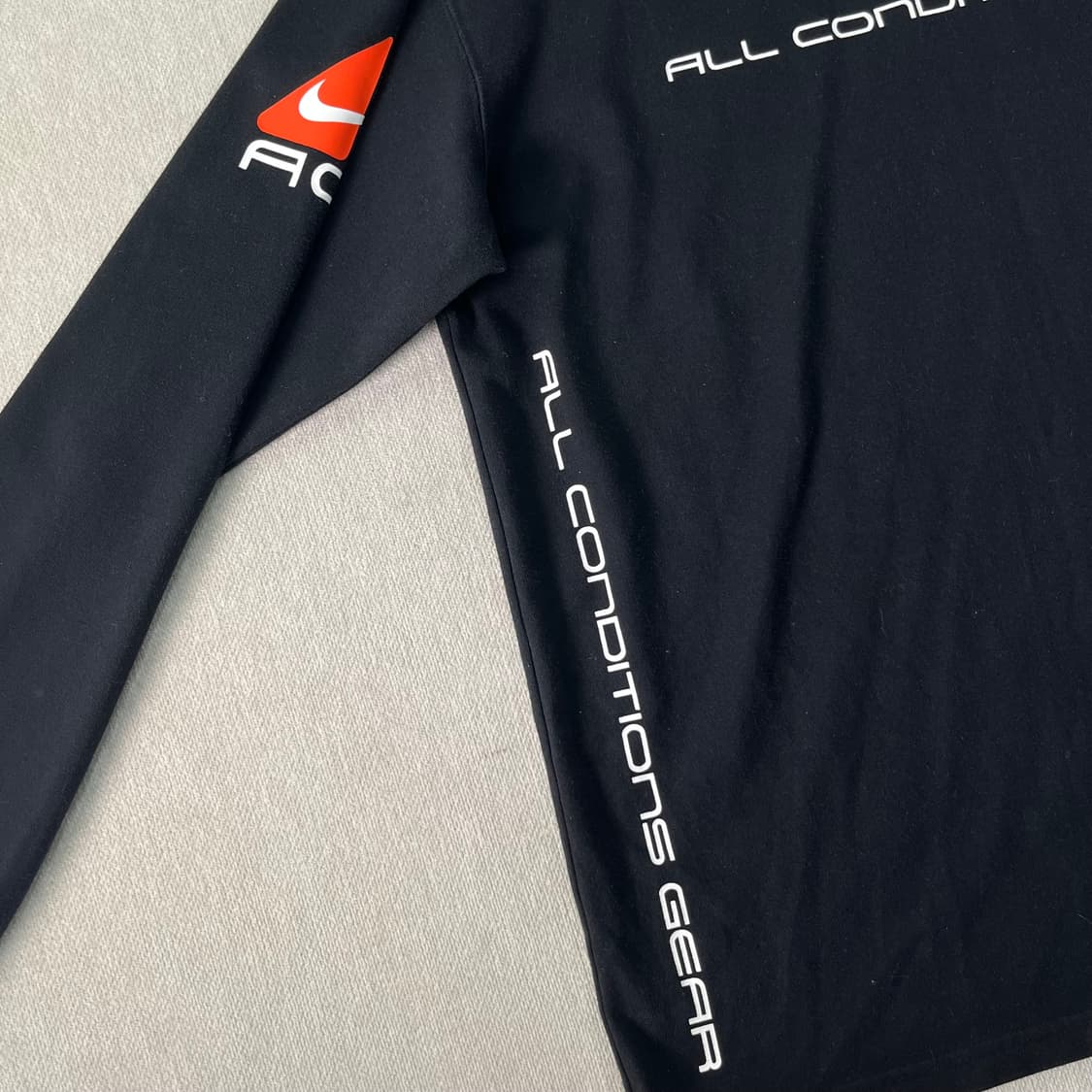 100 나이키 ACG 빅로고 롱슬리브 티셔츠 상품이미지4