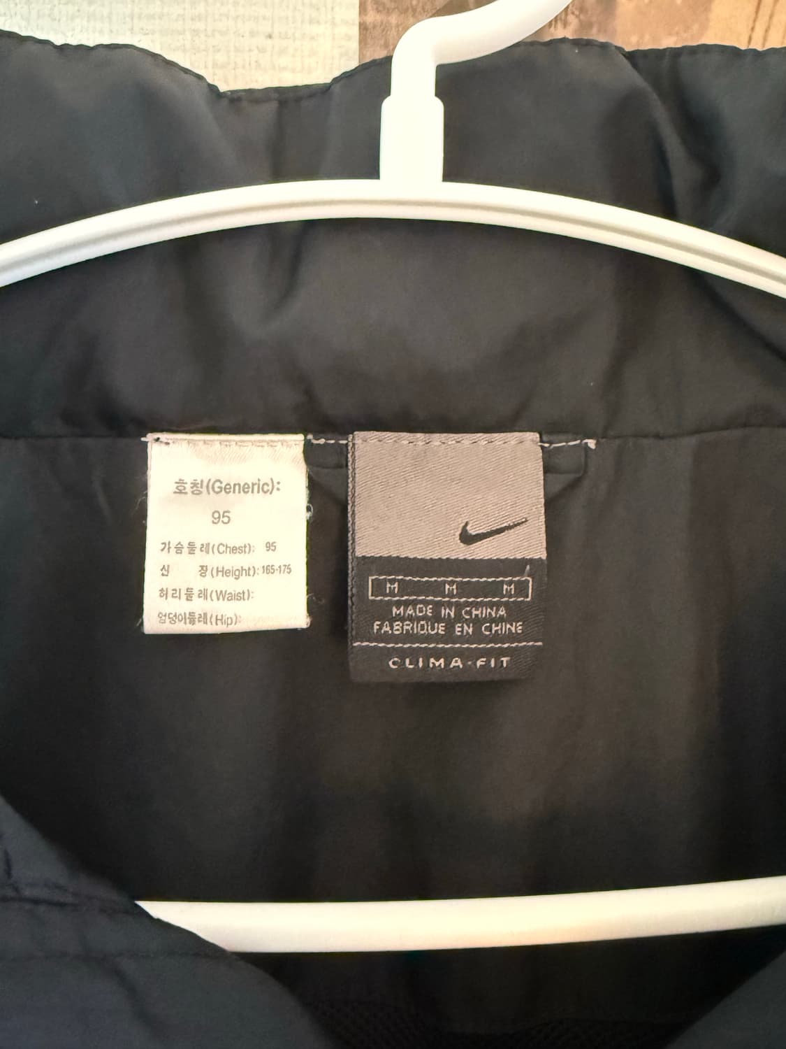 나이키 바람막이 상품이미지2