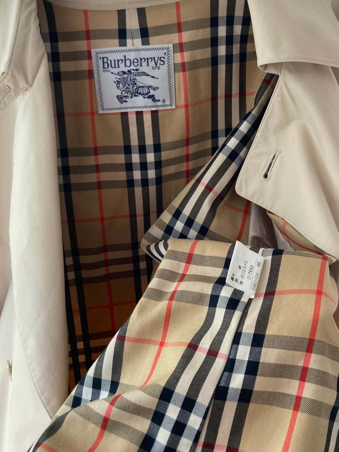 정품) 버버리 클래식 여성 트렌치 코트 베이지 상품이미지9