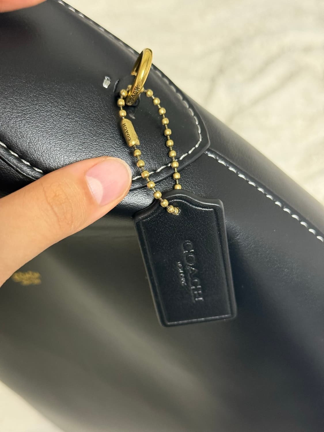 코치 브루클린 28 블랙 숄더백 상품이미지5