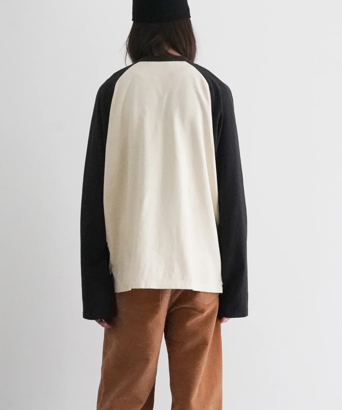 4) unused 언유즈드 25ss 래글런 롱슬리브 상품이미지5