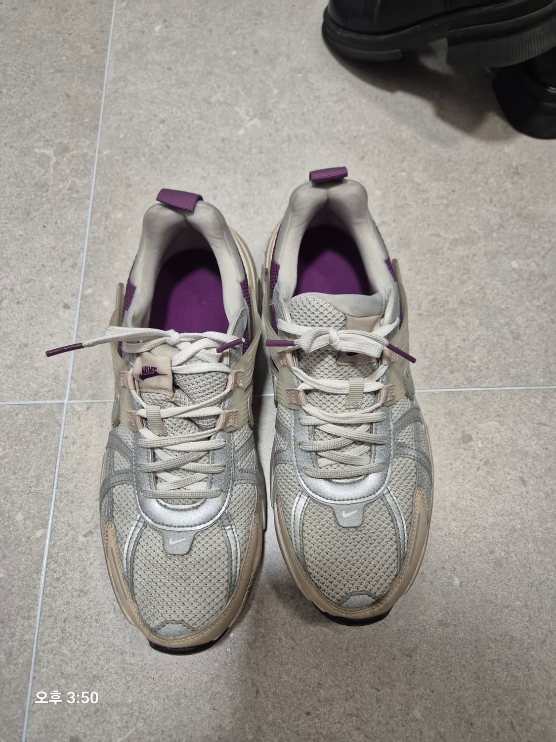 v2러너 상품이미지1