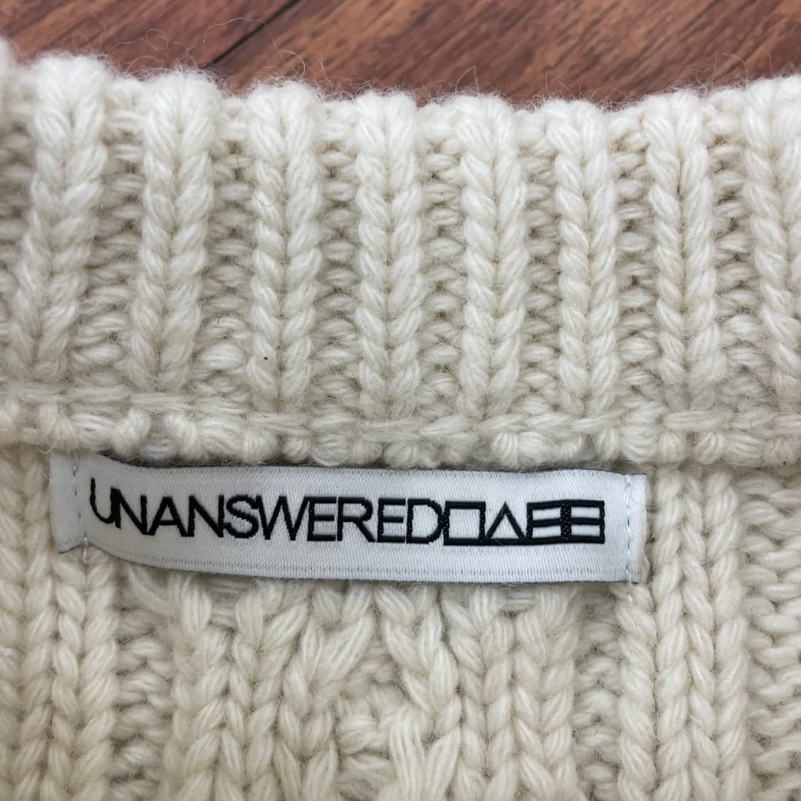 언앤써드미스테리 케이블 스웨터 상품이미지2