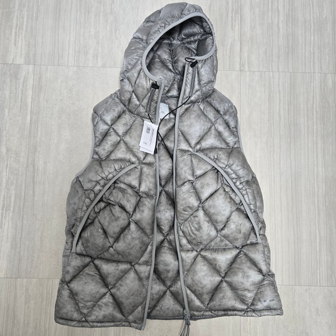 [M, 새제품] 로아 하이킹 누나 800 후디 다운 베스트 상품이미지1