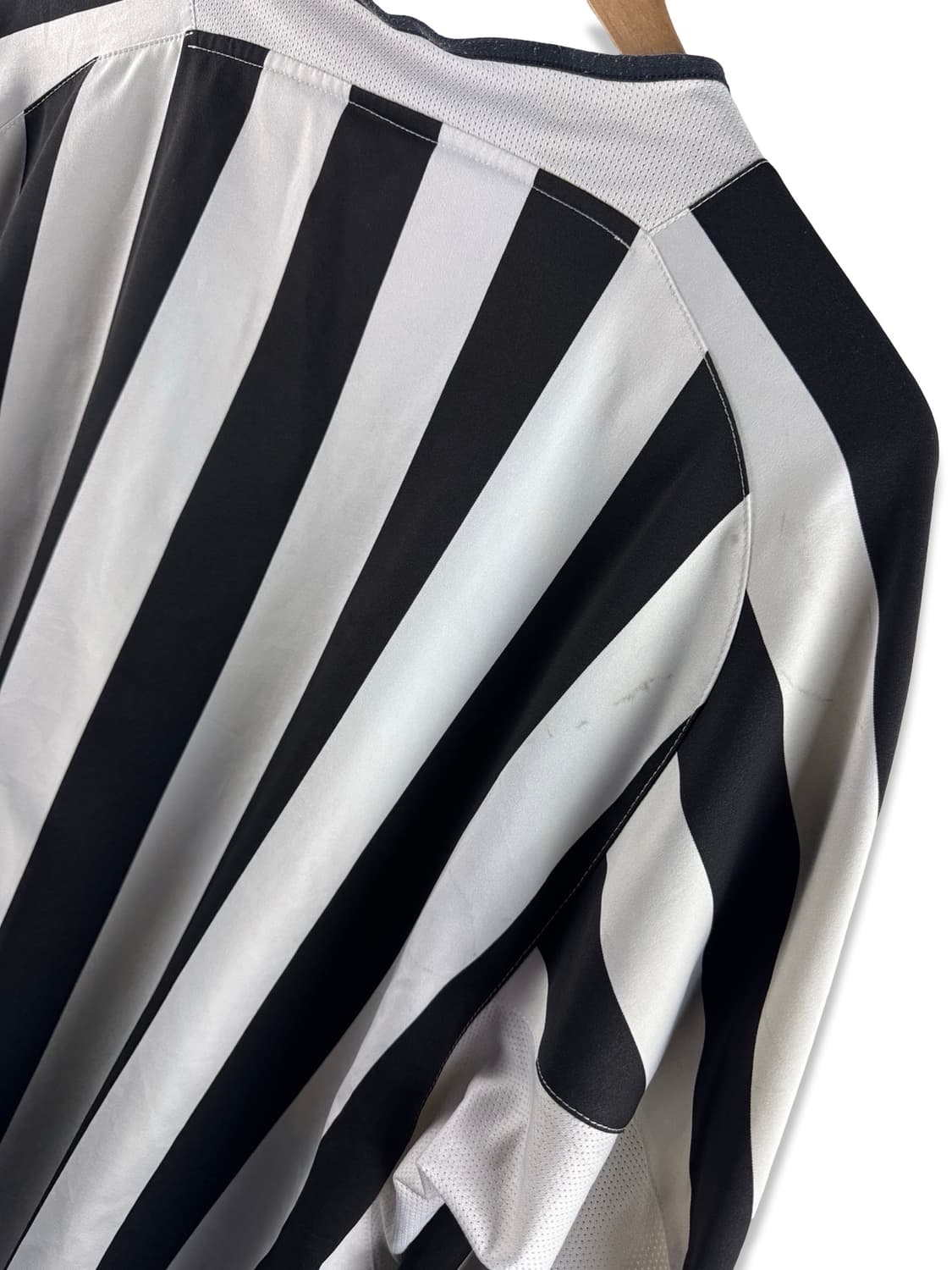 나이키 03-04 유벤투스 홈 긴팔 유니폼2625 상품이미지2