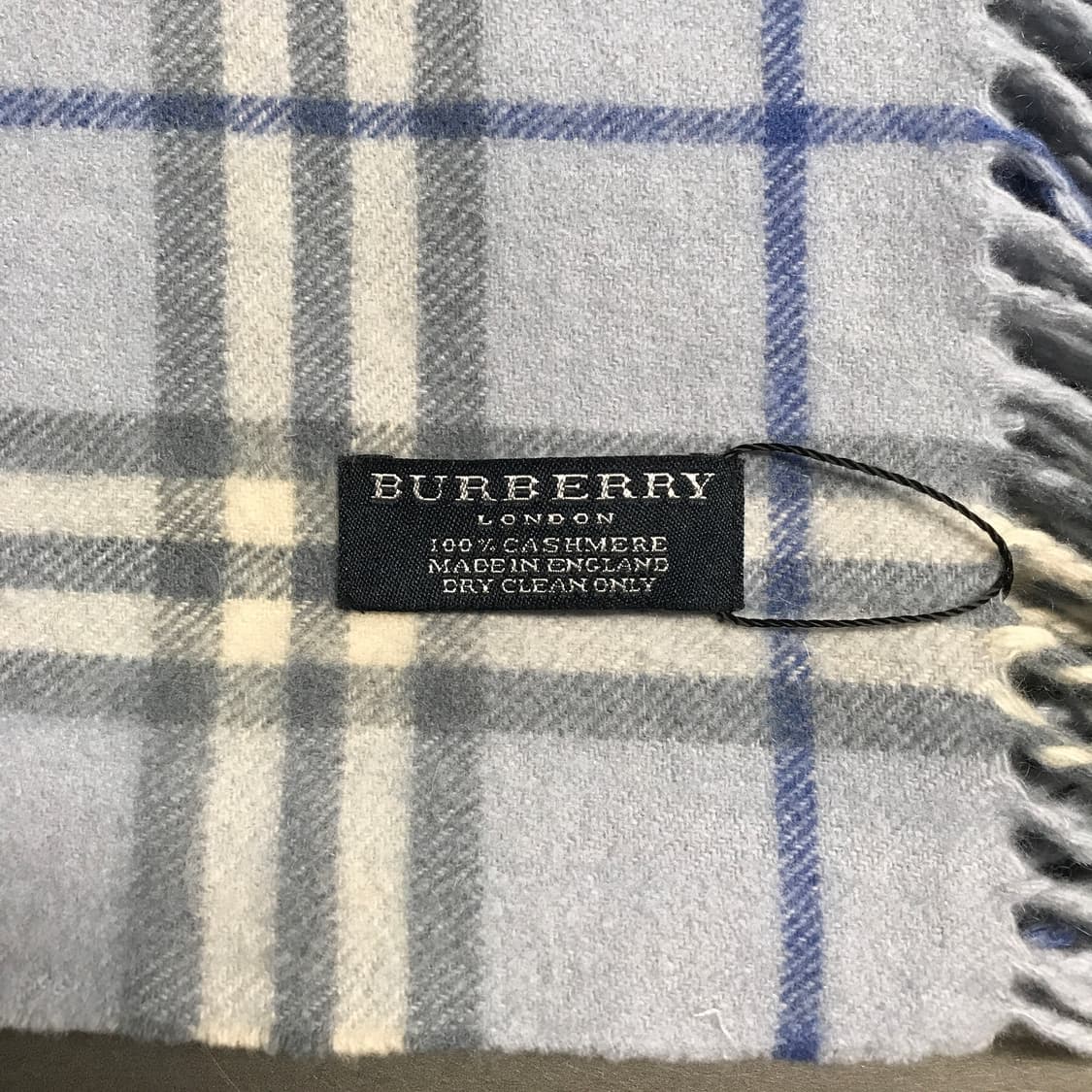버버리 정품 캐시미어 머플러 블루 상품이미지3