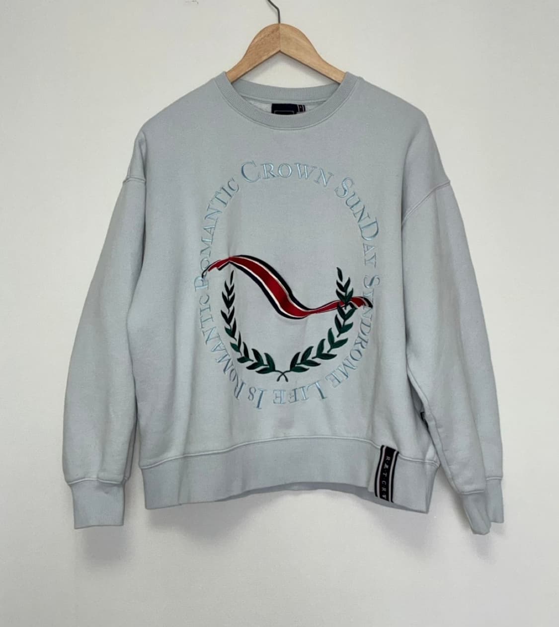 R.A.T.C.R.W 맨투맨 L 하늘색 상품이미지1