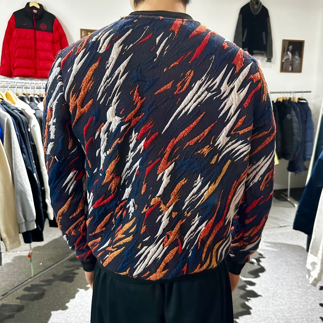 ZARA 타이거 스웻셔츠 상품이미지4