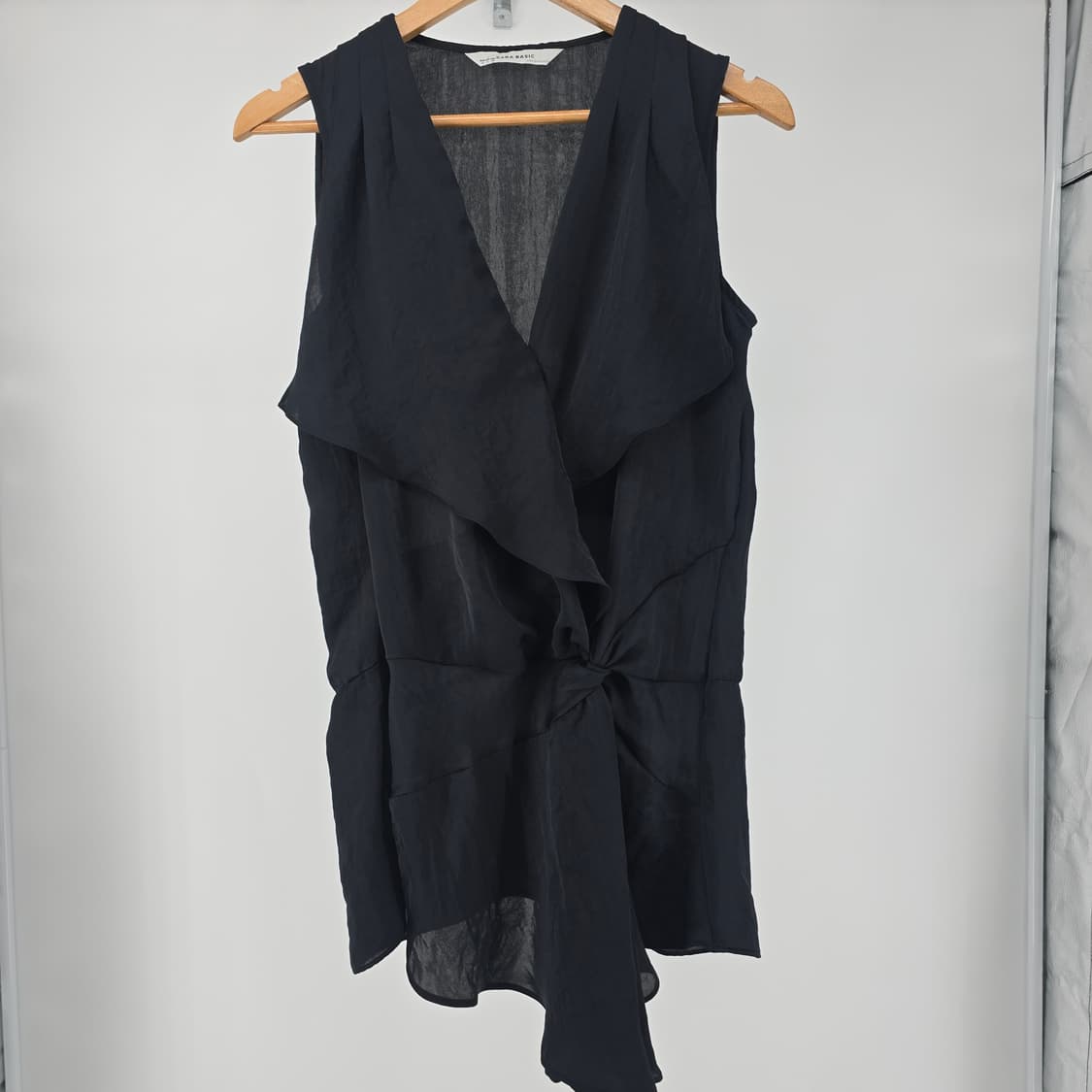 ZARA BASIC 블랙 랩 디자인 민소매 블라우스 S 상품이미지1