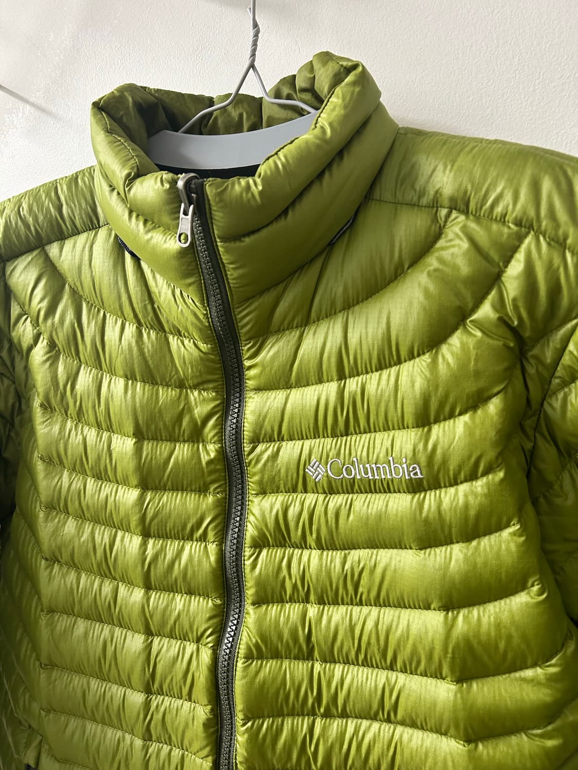 컬럼비아 옴니히트 구스다운 경량 패딩 상품이미지2