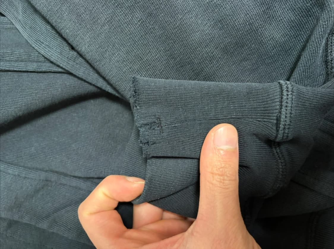 스톤아일랜드 가디건 L(급처) 상품이미지4