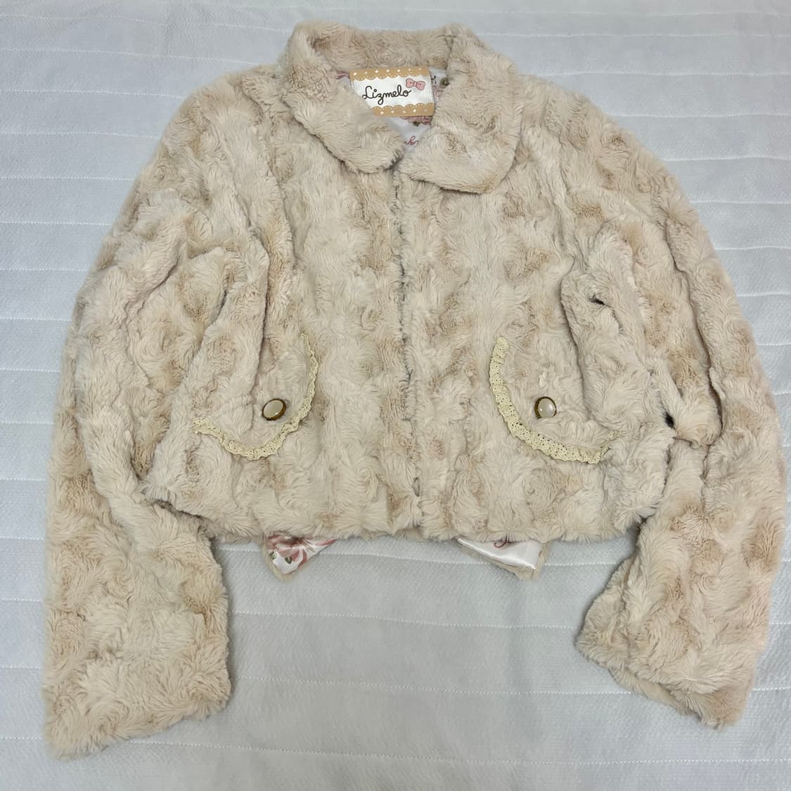 리즈리사 리즈멜로 로즈보아 퍼 자켓 상품이미지1