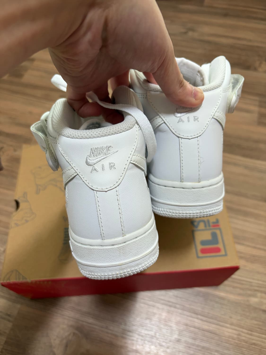 나이키 에어 포스 1 미드 '07 트리플 화이트 (올백 미드) 상품이미지3