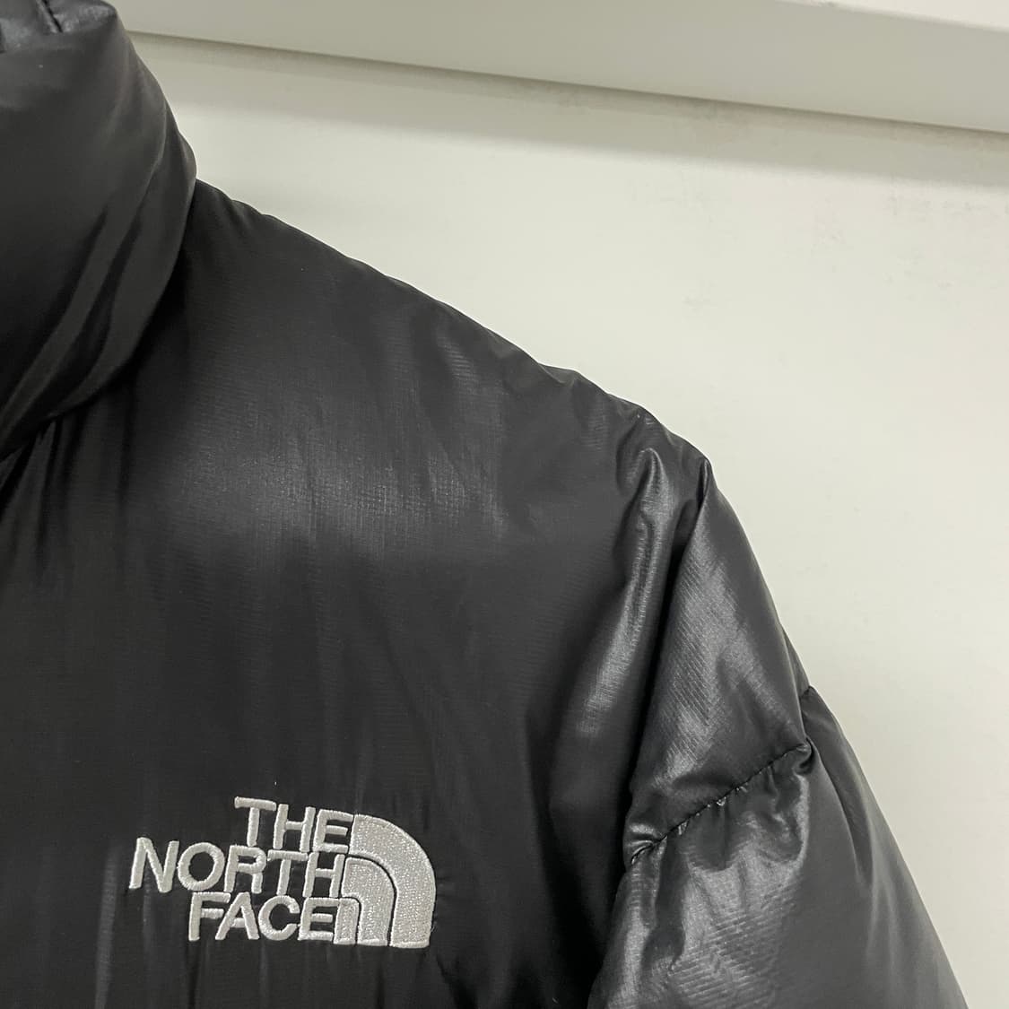 노스페이스 써밋 블랙 패딩 95 상품이미지4