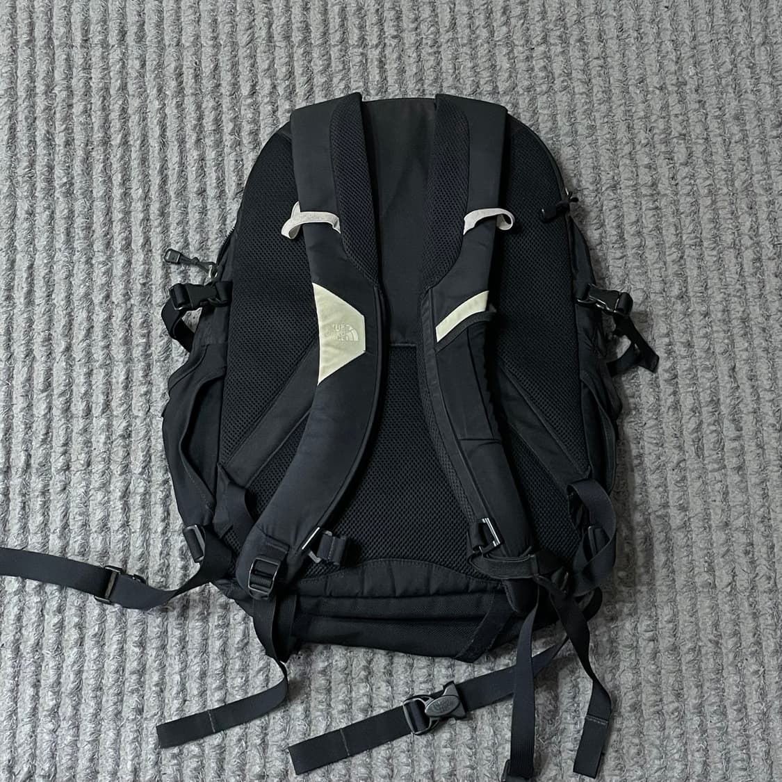 노스페이스 학생 블랙 백팩 가방  상품이미지6