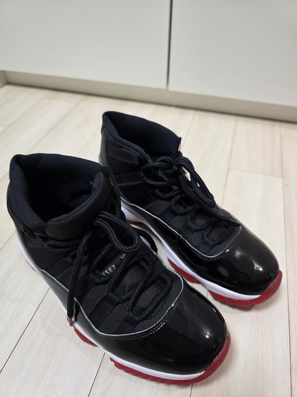 조던11 레트로 브레드 [275] 상품이미지3