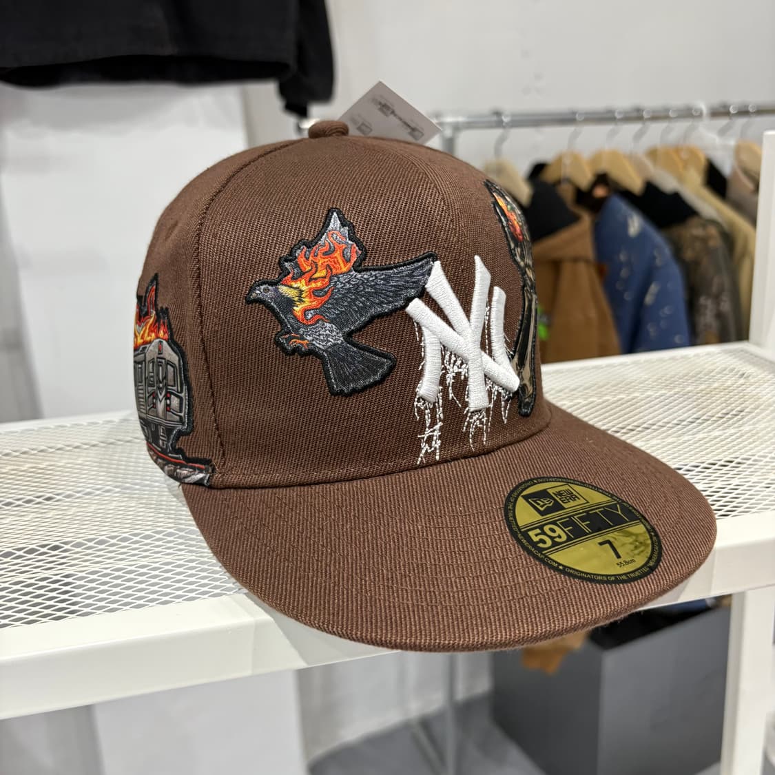 뉴에라 양키즈 지옥 59FIFTY 7 볼캡 스냅백 상품이미지1
