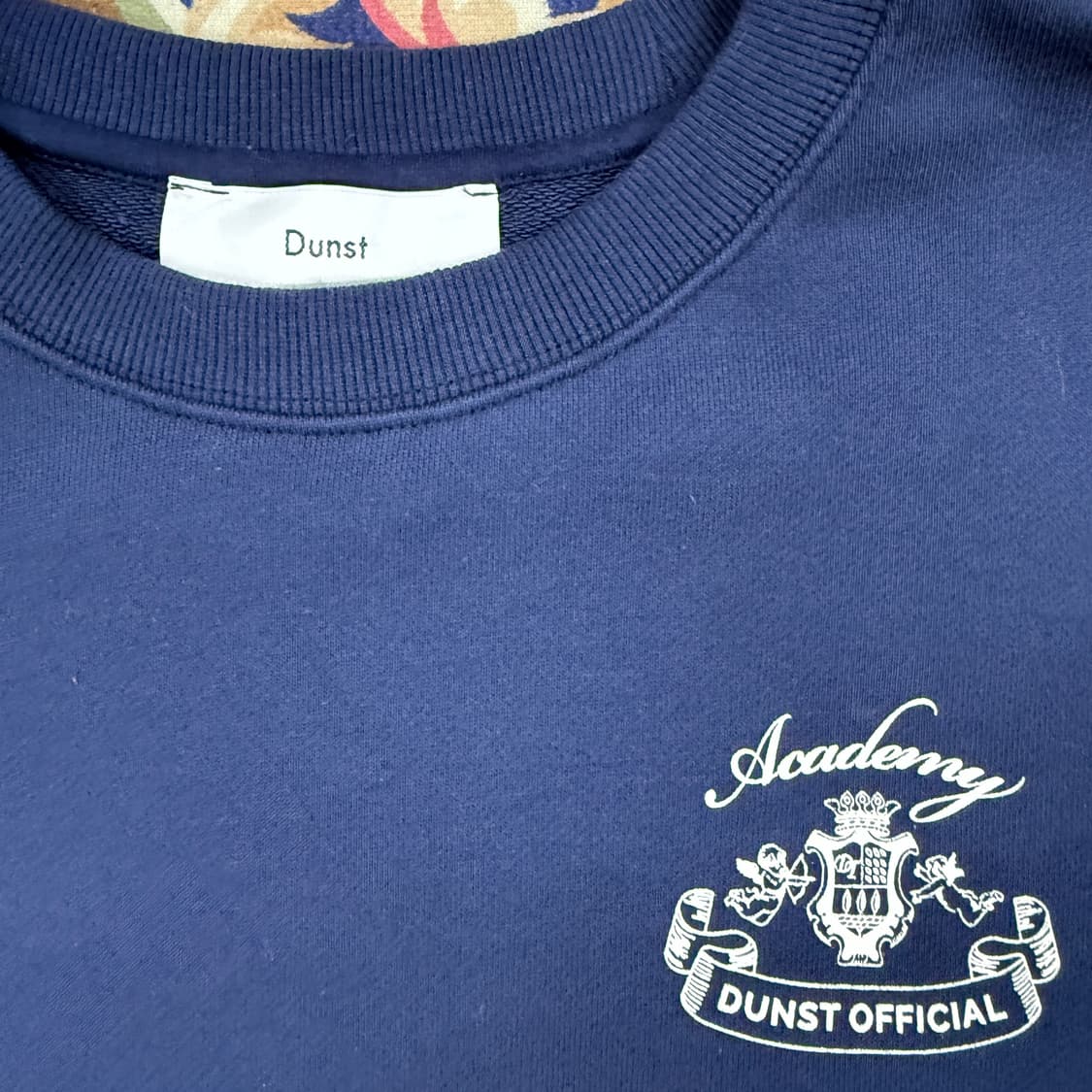 (M)던스트 Dunst 베이직로고 맨투맨(네이비) 상품이미지2