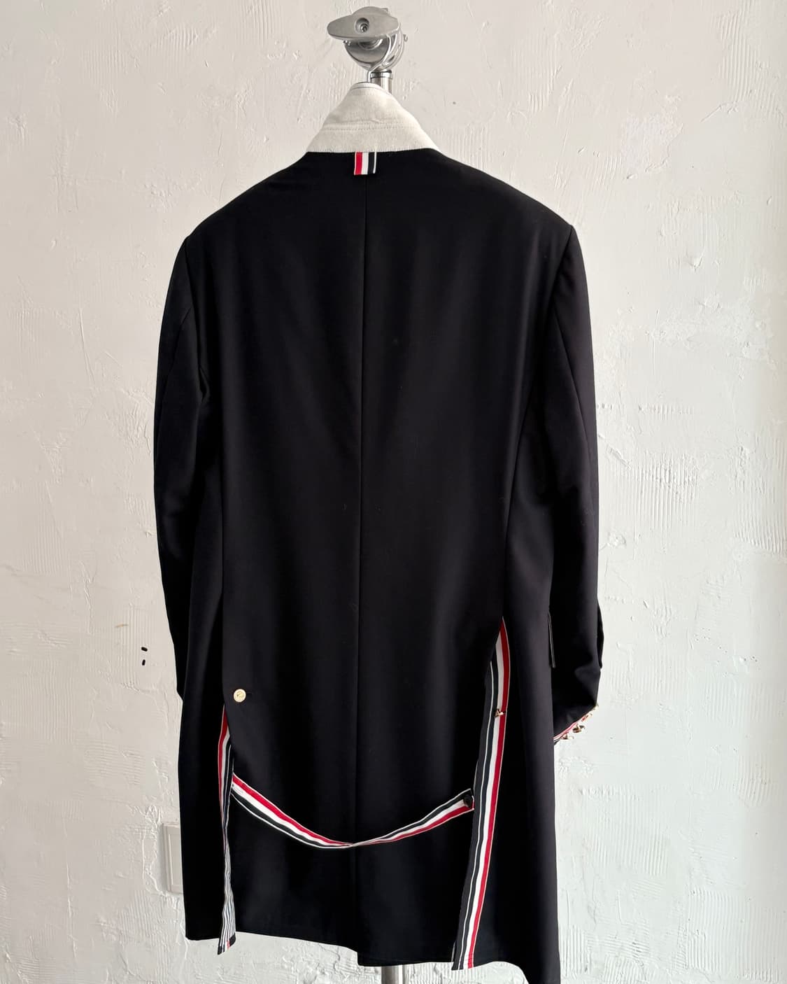 Thom Browne 톰브라운 네이비 체스터필드 코트 상품이미지9