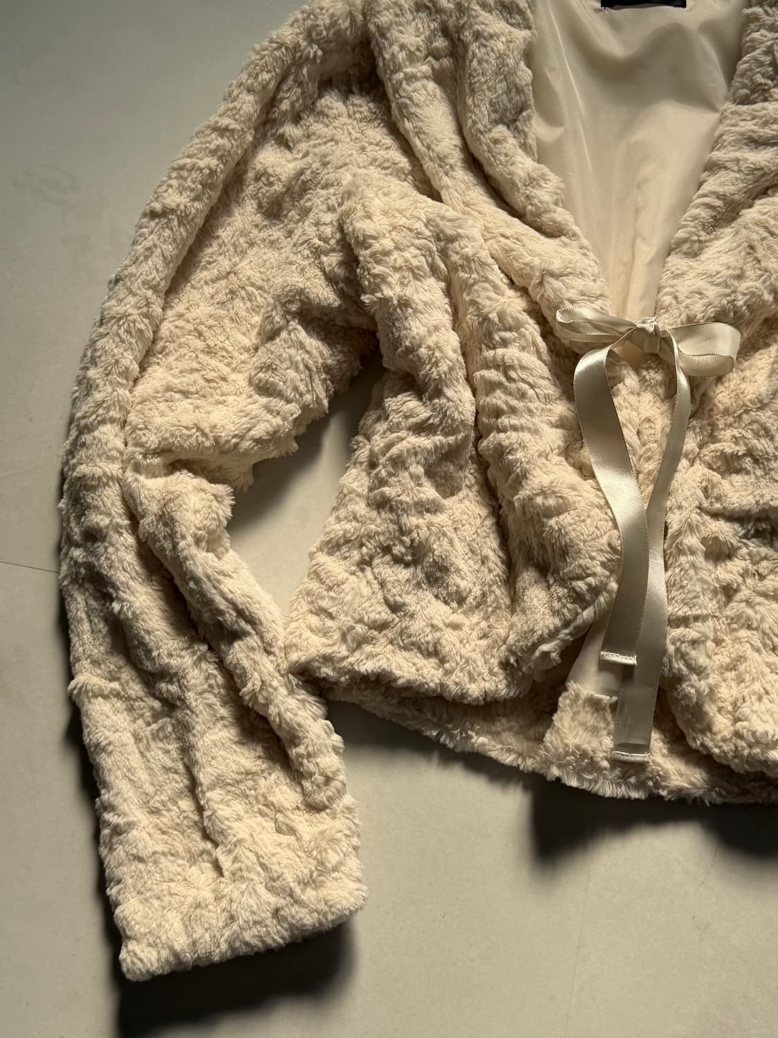 아이보리 리본 퍼 볼레로 자켓 상품이미지3