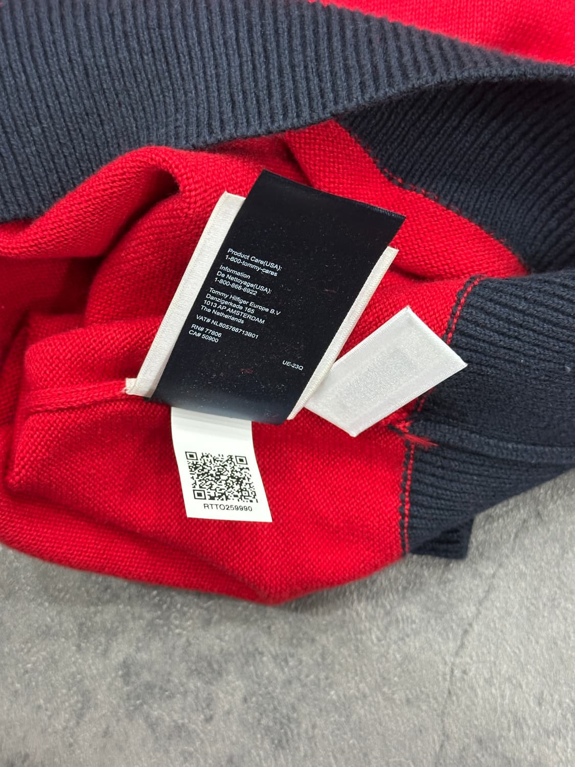 타미 뽀글이 로고 니트 상품이미지6