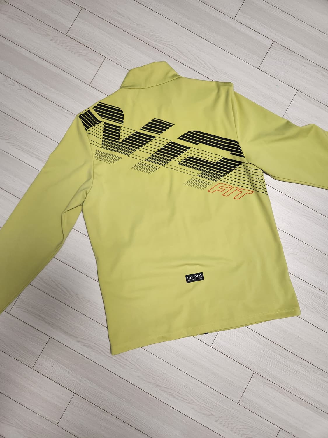 다이나핏 SM 스매쉬 남성 TR 슈트 집업 바람막이 xl

사진으로 색상 상품이미지9