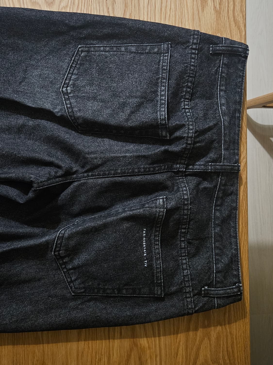 페이탈리즘 흑청 48사이즈 상품이미지5