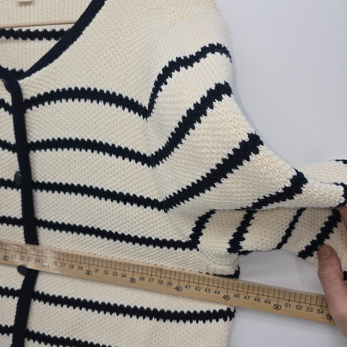 WHO.A.U 스트라이프 가디건 상품이미지6