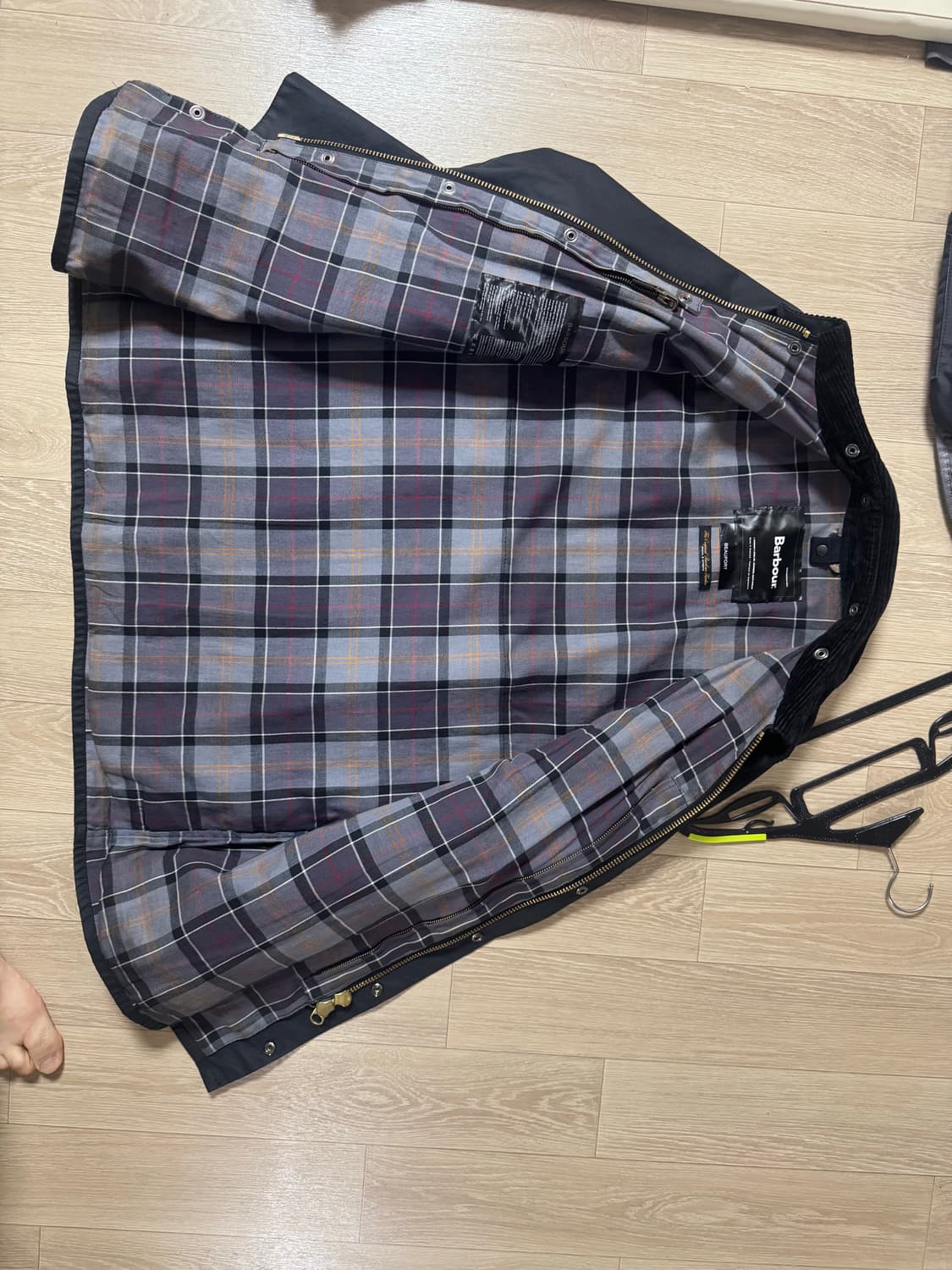 40 바버 뷰포트 왁스 블랙 왁스 자켓 상품이미지3