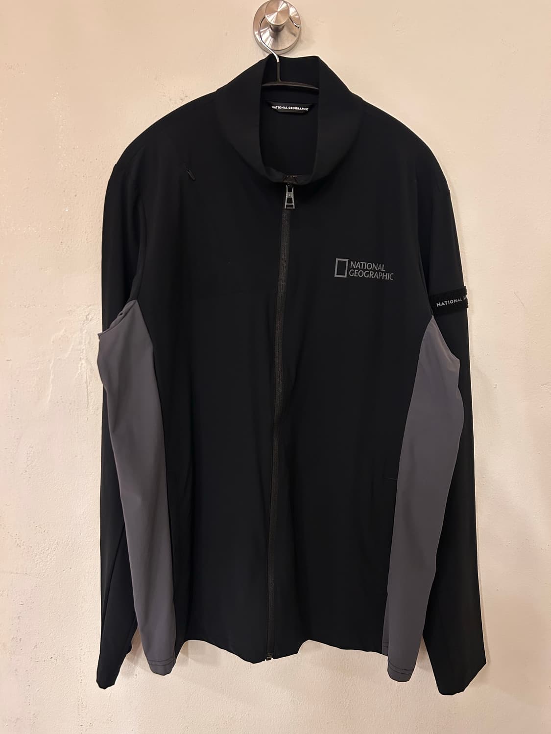 내셔널지오그래픽 집업 자켓 블랙 XL 상품이미지1