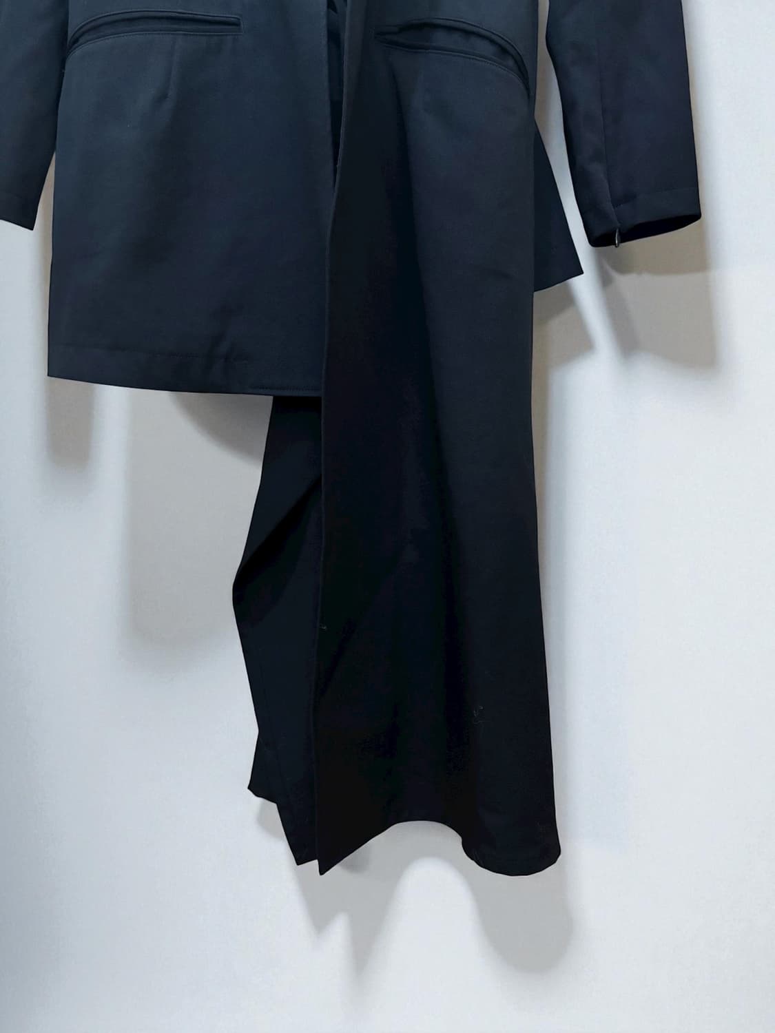 Yohji Yamamoto Asmmetrical Jacket 상품이미지3