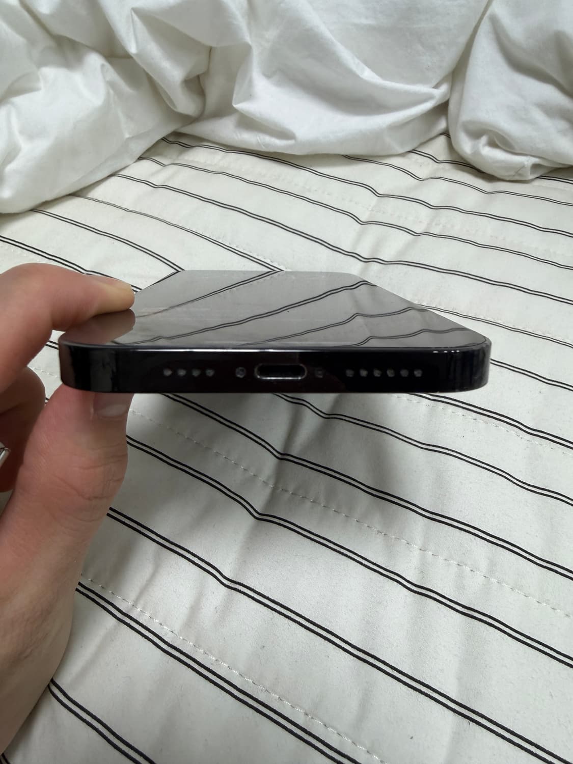 아이폰 14프로맥스 128기가 상품이미지4