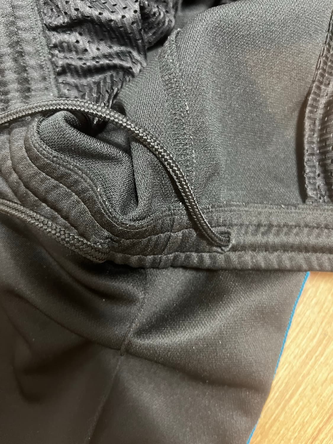 니들스 트랙팬츠 검파 네로우 (L) 판매 상품이미지3