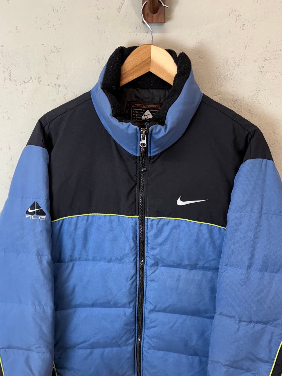 나이키 ACG 90s 올드스쿨 립스탑 다운 패딩 상품이미지5