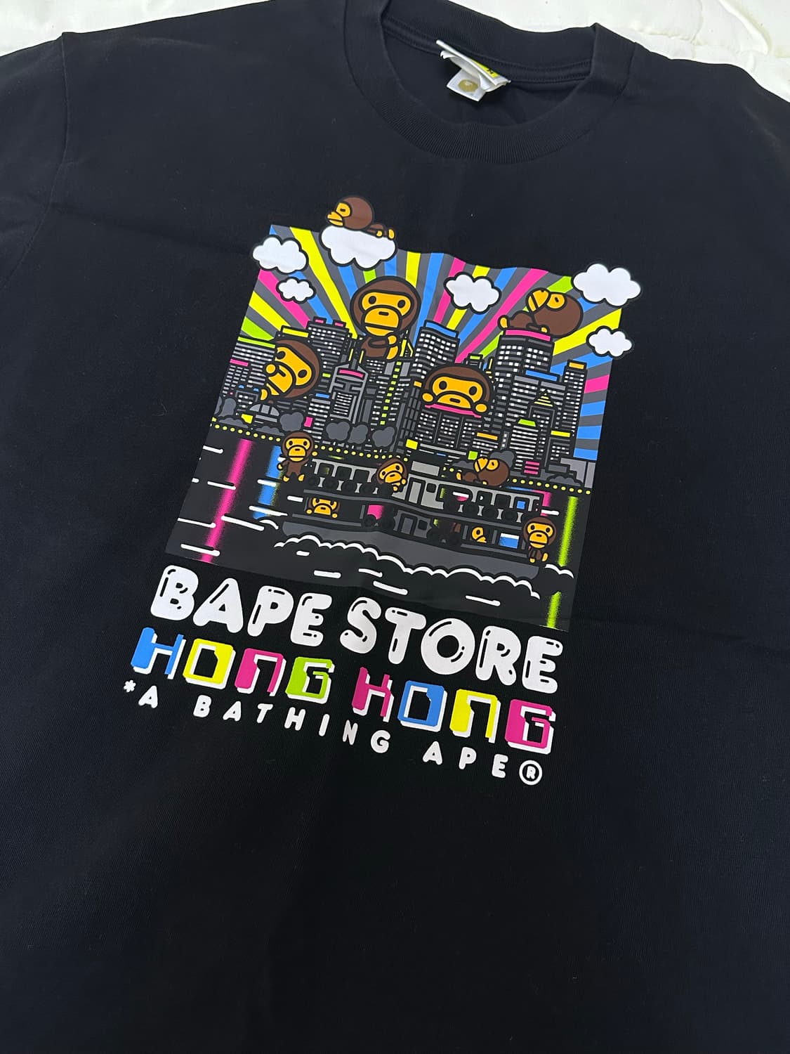 베이프 베이비마일로 홍콩 18주년 티셔츠 상품이미지2