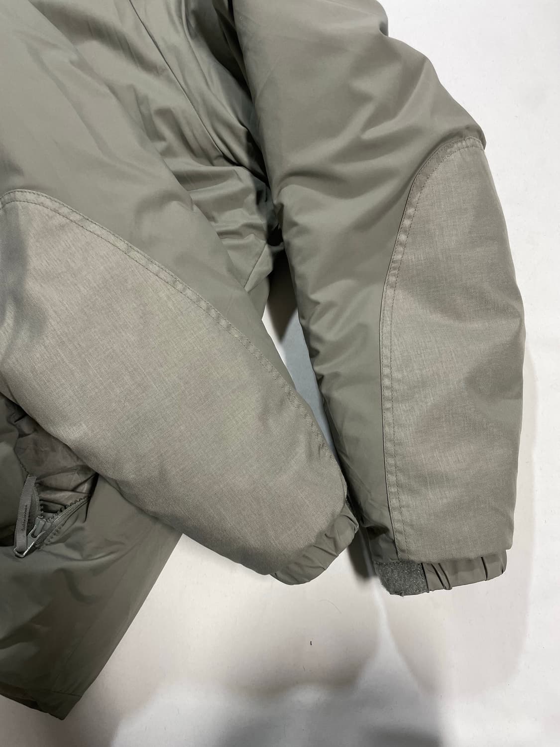 미군 테니어사 젠3 레벨7 프리마로프트 패딩 상품이미지6