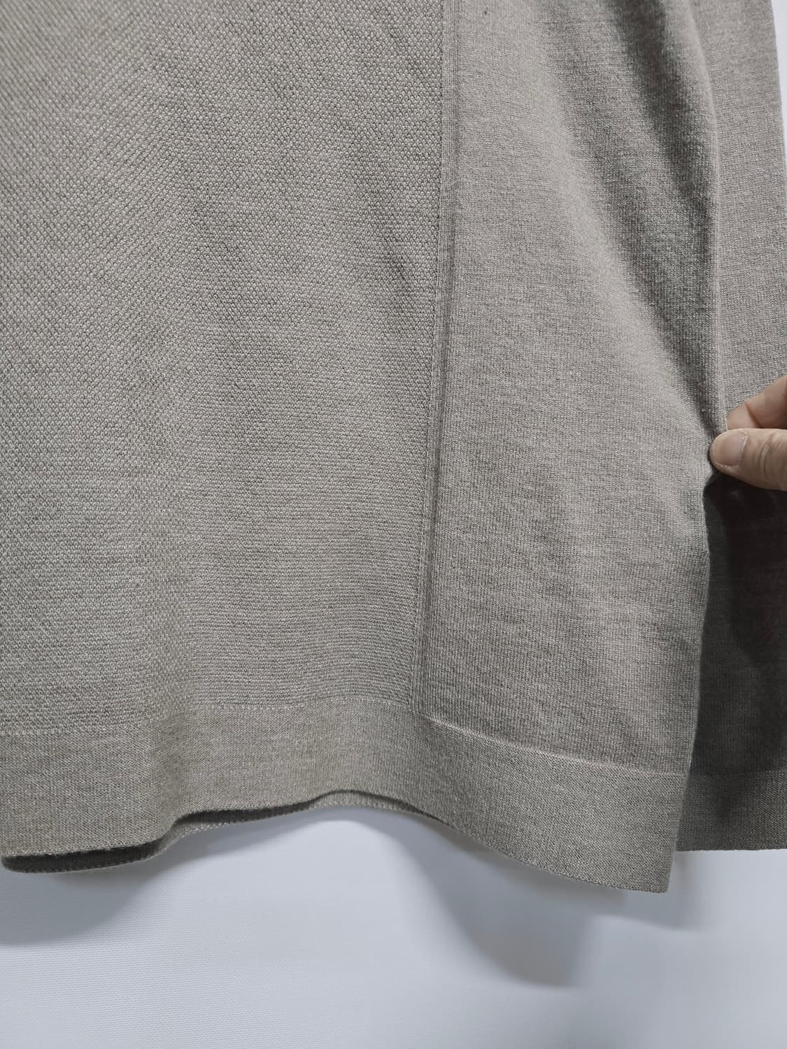 베스티벨리 베이지색 목폴라 긴팔 니트85 상품이미지3