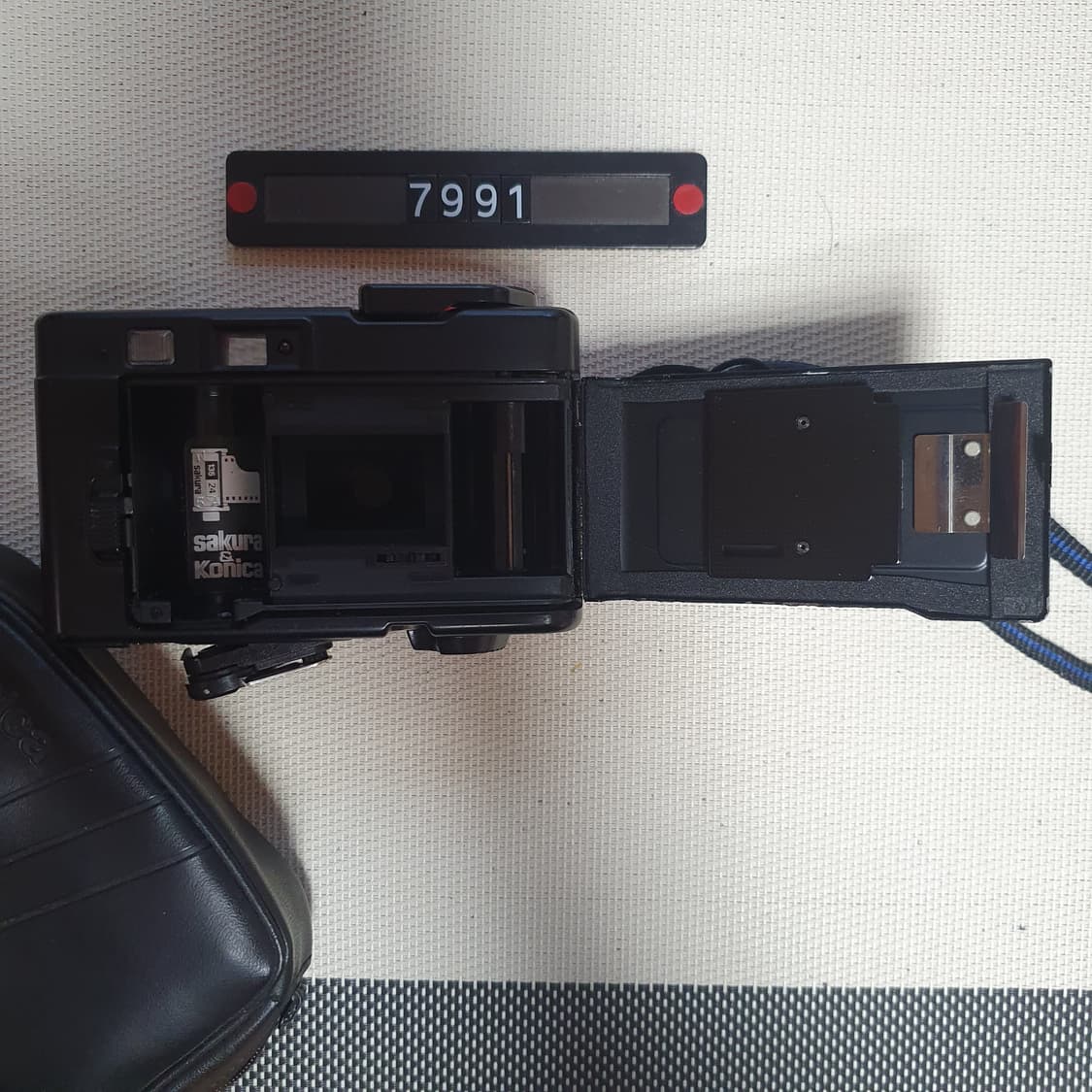 코니카 팝 레드 필름카메라 파우치포함 상품이미지5